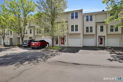 /international/us/380-hitchcock-road-waterbury-ct-110107809892/