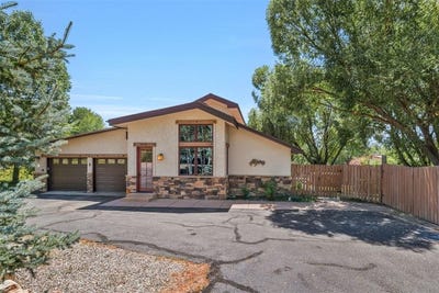 /international/us/27125-moonlight-way-steamboat-springs-co-110100873413/