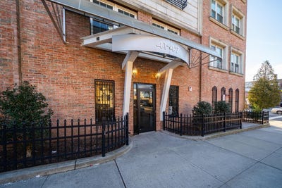 /international/us/45-broadway-jc-journal-square-nj-110098589304/