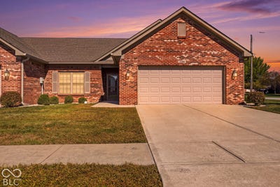 /international/us/1300-country-creek-cir-shelbyville-in-110120671523/