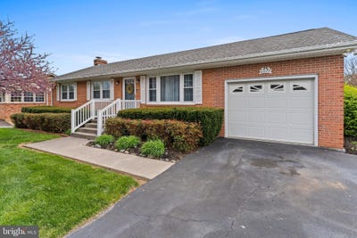 /international/us/6077-valley-pike-stephens-city-va-110108659685/