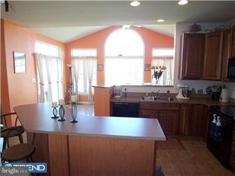 /international/us/83-fenton-drive-carneys-point-nj-110100691955/