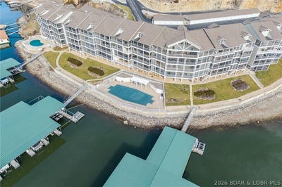 /international/us/140-windgate-drive-sunrise-beach-mo-110106039653/