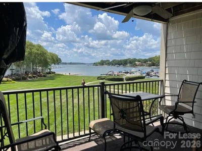 /international/us/18701-nautical-drive-cornelius-nc-110108294220/