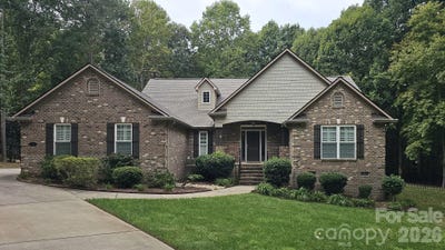 /international/us/4587-sawgrass-court-denver-nc-110120152939/