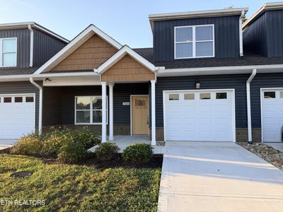 /international/us/1404-summer-meadow-drive-powell-tn-110120053666/