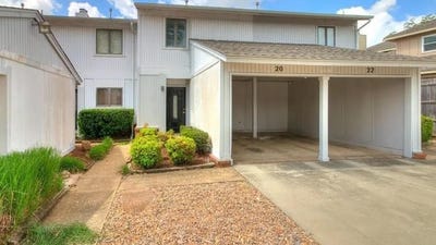 /international/us/3212-meadow-avenue-norman-ok-110101259104/