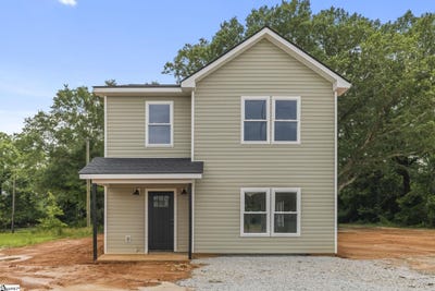 /international/us/706-laurel-street-honea-path-sc-110108540635/