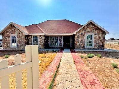 /international/us/2137-texas-st-pecos-tx-110100048856/
