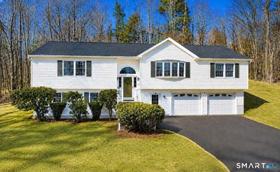 /international/us/219-wood-creek-road-bethlehem-ct-110109023965/
