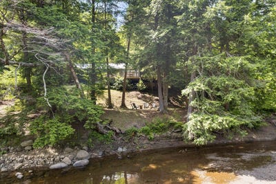 /international/us/18-miller-road-road-schroon-lake-ny-110101288931/?lang=zh-tw