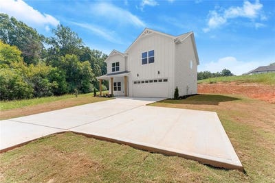 /international/us/274-hardman-road-clarkesville-ga-110110373773/