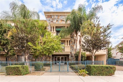 /international/us/208-n-lincoln-avenue-monterey-park-ca-110108110446/