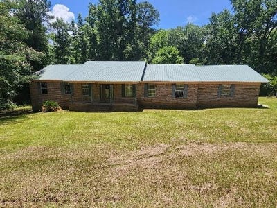 /international/us/10011-highway-69-jackson-al-110100451395/