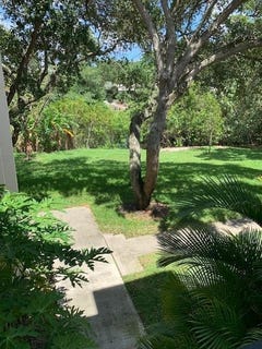 /international/us/644-nw-13th-street-boca-raton-fl-110108304021/