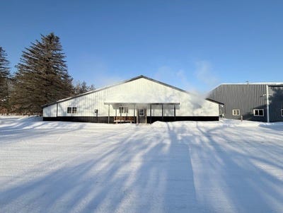 /international/us/w2480-hwy-63-springbrook-wi-110105343908/