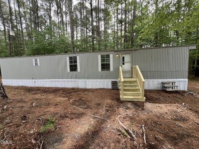 /international/us/6094-e-nc-56-highway-castalia-nc-110107632954/