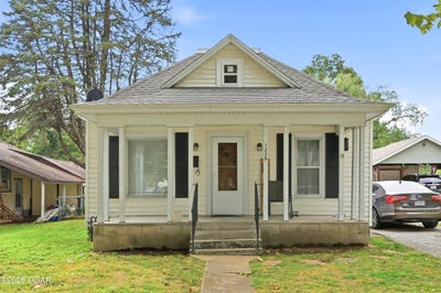 /international/us/1239-kellar-street-carthage-mo-110119958217/
