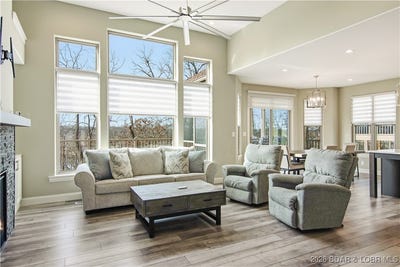 /international/us/78-bella-terra-court-sunrise-beach-mo-110105115883/