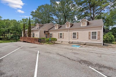 /international/us/214-maple-street-villa-rica-ga-110106468639/