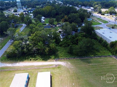 /international/us/turnpike-road-hagan-ga-110106147042/