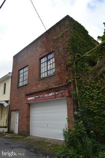 /international/us/324-w-penn-street-shenandoah-pa-110100773623/