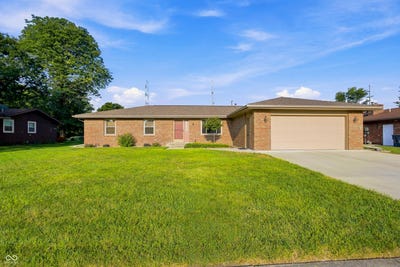 /international/us/3260-woodcrest-court-columbus-in-110119761694/
