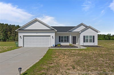/international/us/138-coastal-lane-parkton-nc-110100091304/