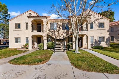 /international/us/2554-olive-drive-palmdale-ca-110105216664/