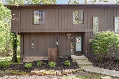 /international/us/7553-creekwood-drive-north-royalton-oh-110108301948/