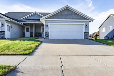 /international/us/1909-prairie-pl-holmen-wi-110108506904/
