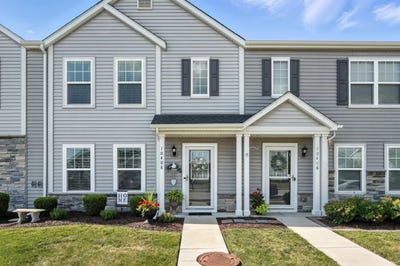 /international/us/10408-richmond-avenue-cedar-lake-in-110100861669/