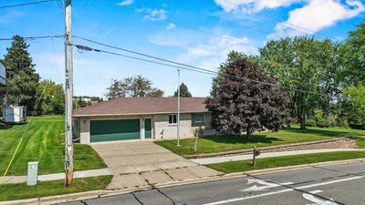 /international/us/721-west-upham-street-marshfield-wi-110110328950/