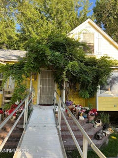/international/us/834-w-bridge-street-yerington-nv-110109242336/