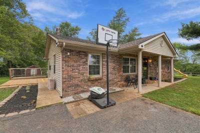 /international/us/4245-carpenter-pike-carlisle-ky-110110322346/