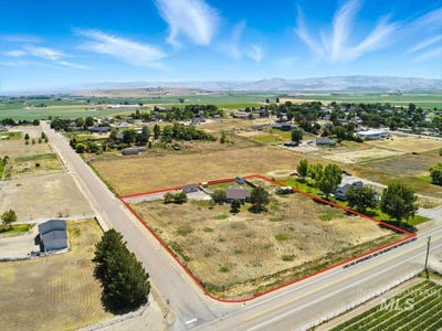 /international/us/5951-verde-dr-nampa-id-110100593984/