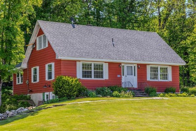 /international/us/639-main-street-weston-vt-110108637276/