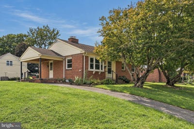 /international/us/2240-new-street-east-petersburg-pa-110120001323/