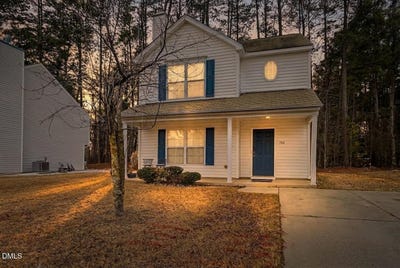 /international/us/704-big-twig-lane-durham-nc-110108470045/