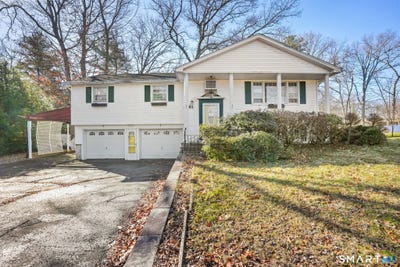 /international/us/61-rustic-lane-east-hartford-ct-110106698565/