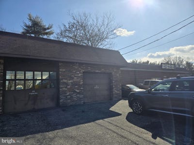 /international/us/1014-n-evergreen-avenue-woodbury-nj-110097294768/
