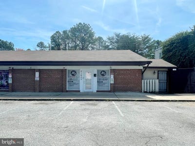 /international/us/21632-great-mills-road-lexington-park-md-110107982123/