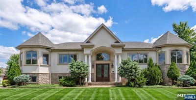 /international/us/18-berkshire-place-englewood-cliffs-nj-110109010968/