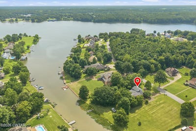 /international/us/435-lakeshore-drive-lexington-tn-110119347164/