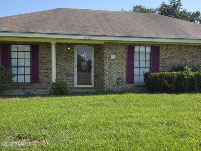 /international/us/1025-sugarland-drive-breaux-bridge-la-110110127909/