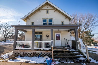 /international/us/706-fair-street-mineral-point-wi-110106565551/