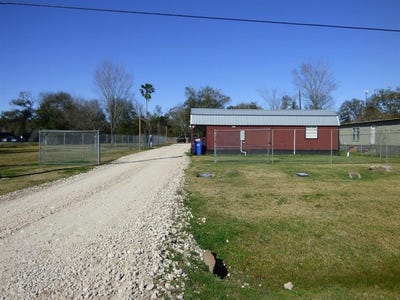 /international/us/4312-western-ave-west-orange-tx-110107635641/