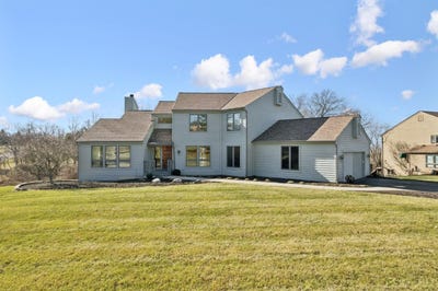 /international/us/10301-giverny-boulevard-evendale-oh-110106276057/