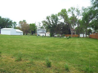 /international/us/2nd-street-ashton-ia-110097120955/
