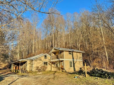 /international/us/1101-otter-creek-rd-topton-nc-110105319481/